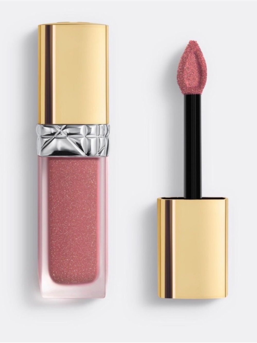Dior 323 Dazzle Rouge Dior Forever
Liquid Sequin - Limited Edition